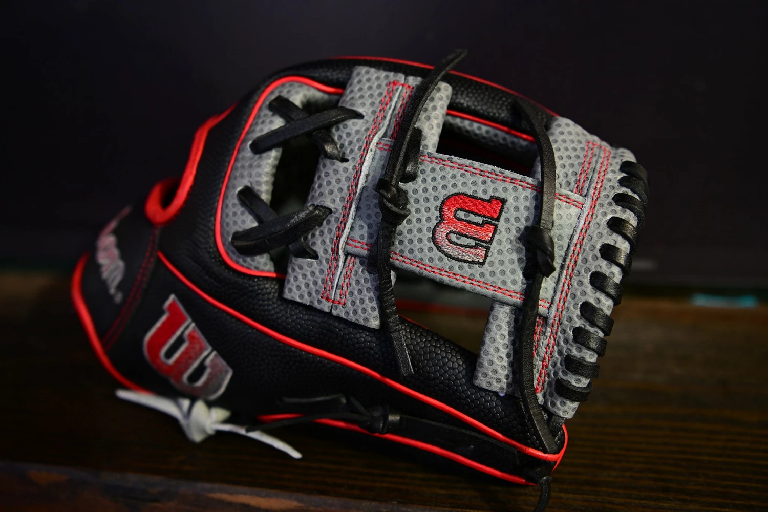 2023 Wilson A2000 1975 Spin Control 11.75" Infield Baseball Glove: WBW1009861175 - Image 2